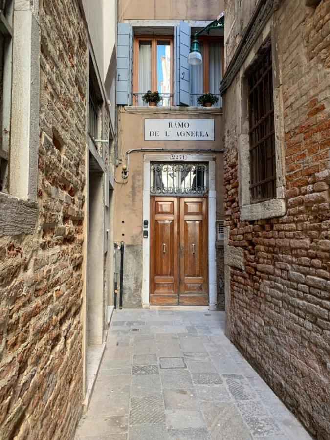 Regina - Romantic Studio Near Rialto Venedig Exteriör bild